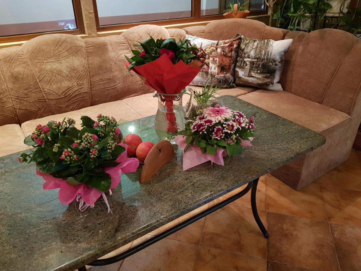 Ивановата Къща فيليكو ترنوفو المظهر الخارجي الصورة